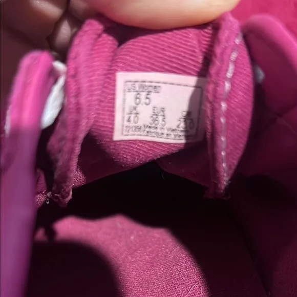 Vans Pink and White Classic Sneakers - Picture 6 of 6